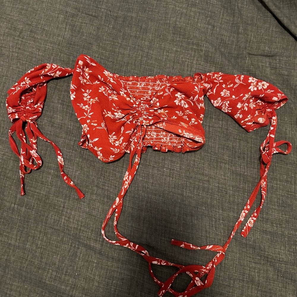 Floral Tie Cropped Top